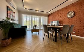 Apartament Ukiel No9 z prywatnym dostępem do jeziora i siłownią